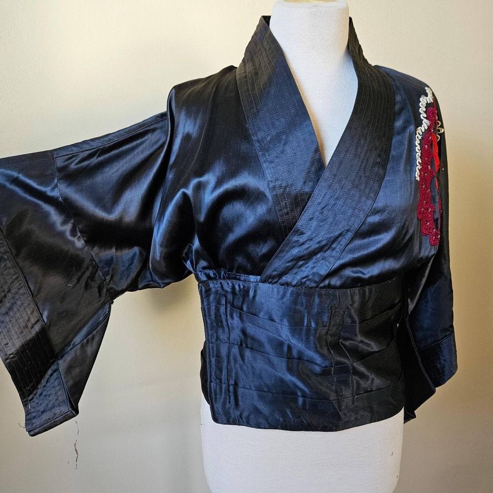 Japanese Style Vintage Satin Chenille Embroidered Kimono Sleeves Costume Top S/M - Picture 4 of 8